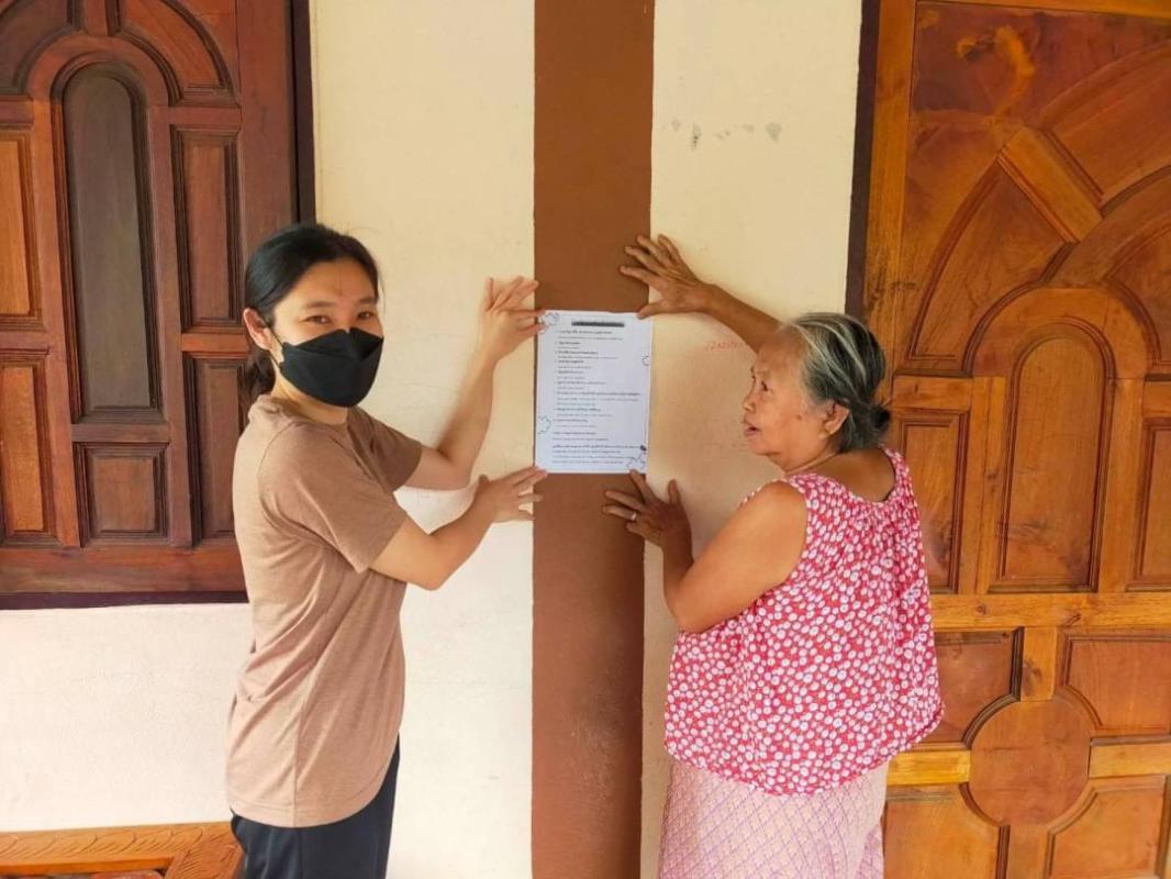 จนท.รพ.สต.บ้านสันป่าไร่ร่วมกับอสม.ม.3บ้านป่าไร่เหนือให้ความรู้ คำแนะนำเกี่ยวกับ 10 สัญญานเตือนเสี่ยงฆ่าตัวตายพร้อมทั้งติดป้าย 10 สัญญานเตือนเสี่ยงฆ่าตัวตาย จำนวน 278 หลังคาเรือน