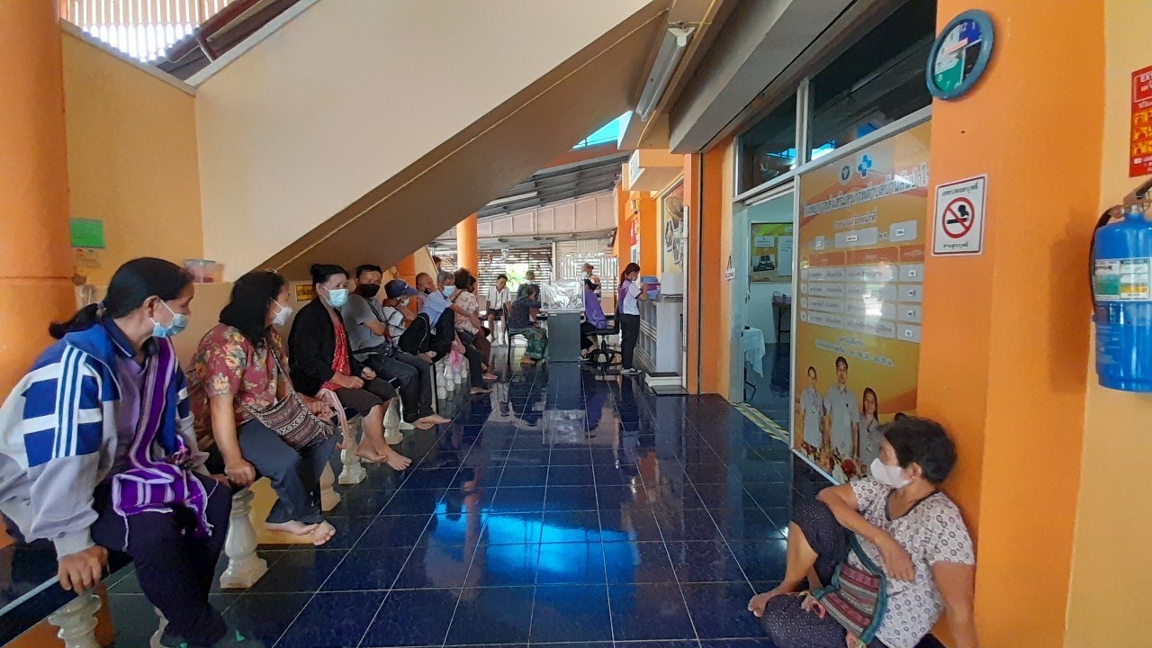 23/5/66 ช่วงบ่าย รพ.สต.บ้านสันป่าไร่ ให้บริการจ่ายยาผู้ป่วยโรคความดันโลหิตสูง (กลุ่ม 2/3) ที่รับยาที่ รพ.สต.จำนวน 52 ราย