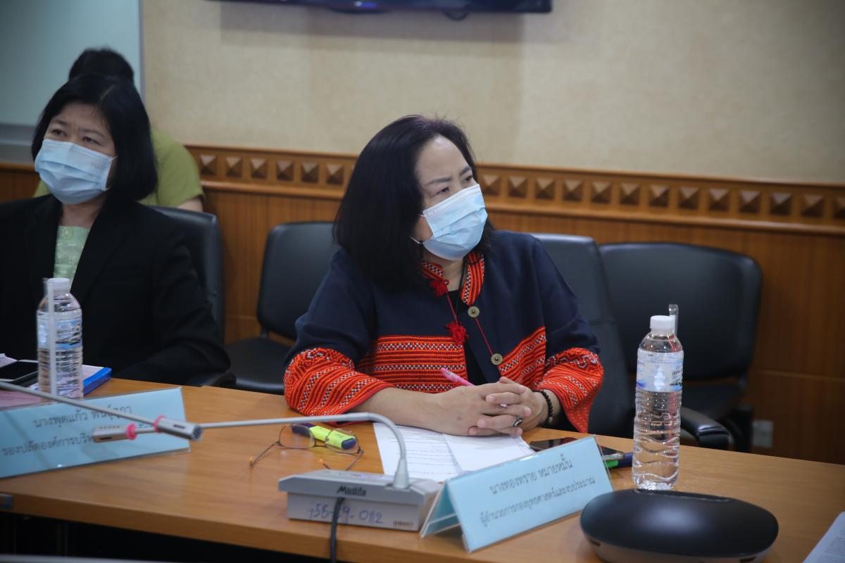 นายกองค์การบริหารส่วนจังหวัดตาก เป็นประธานในการประชุมแนวทางการดำเนินการถ่ายโอนภารกิจสถานีอนามัยเฉลิมพระเกียรติ 60 พรรษา นวมินทราชินี และโรงพยาบาลส่งเสริมสุขภาพตำบล