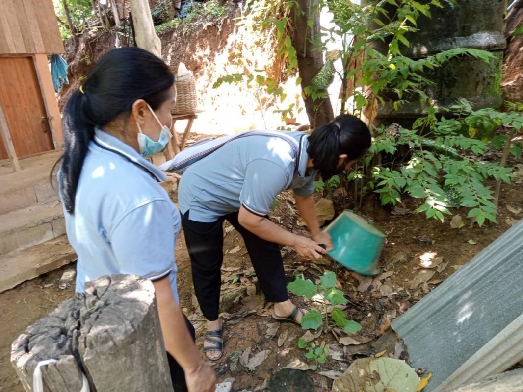 17/6/66 รพ.สต.บ้านสันป่าไร่ร่วมกับเครือข่ายควบคุม ป้องกันโรคติดต่อ จัดอบรมให้ความรู้แก่ประชาชนหมู่ที่3 บ้านป่าไร่เหนือ ในโครงการรณรงค์ป้องกัน ควบคุมโรคไข้เลือดออก โดยมีวิทยากรจากรพ.แม่ระมาด มาให้ความรู้และแลกเปลี่ยนประสบการณ์ในการป้องกันและควบคุมโรคไข้เลื
