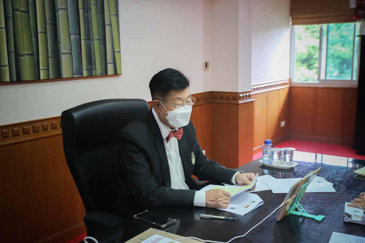 นายกองค์การบริหารส่วนจังหวัดตาก และผู้อำนวยการอุทยานธรณีไม้กลายเป็นหินจังหวัดตาก พร้อมด้วยเจ้าหน้าที่ องค์การบริหารส่วนจังหวัดตาก เข้าร่วมการประชุมรับฟังความคิดเห็นเกี่ยวกับระบบกลไกการบริหารจัดการเครือข่ายการท่องเที่ยว