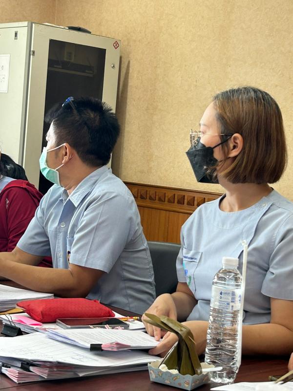 10/7/66 ช่วงเช้า จนท.รพ.สต.ฝั่งตะวันตก 10 แห่ง เข้าร่วมประชุมหารือกับกองสาธารณสุข เรื่อง แนวทางการเบิกค่าตอบแทน ฉ.11