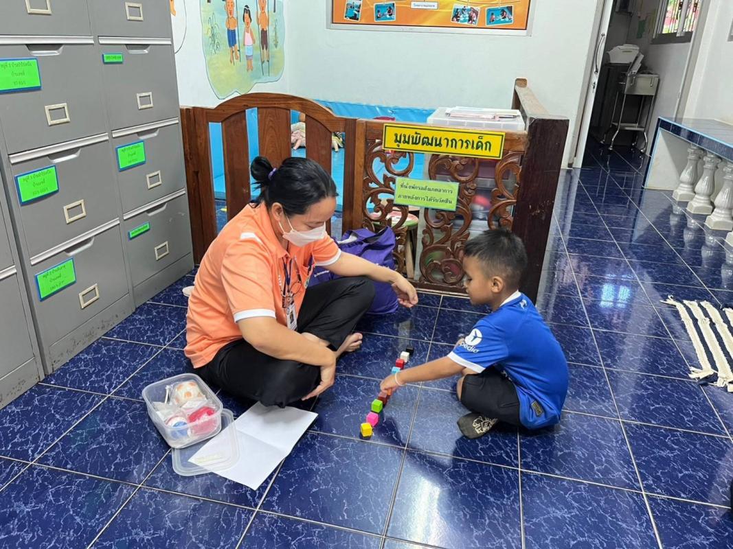 จนท.รพ.สต.บ้านสันป่าไร่ จัดกิจกรรมสัปดาห์รณรงค์ตรวจคัดกรองพัฒนาการเด็กปฐมวัยปีงบประมาณ2566 ระหว่างวันที่10-14กค.66จำนวน10คน พัฒนาการสมวัย7คน สงสัยล่าช้า3คนค่ะ