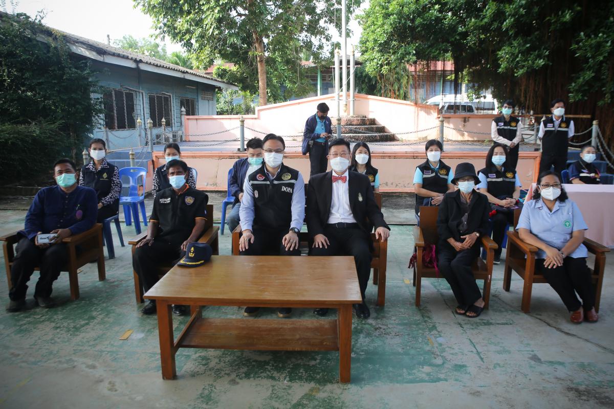 นายก อบจ.ตาก นำวัคซีน Moderna (รอบแรก) ลงพื้นที่ฉีดให้กับประชาชนกลุ่มเปราะบาง  เริ่มต้นที่อำเภอวังเจ้า จังหวัดตาก