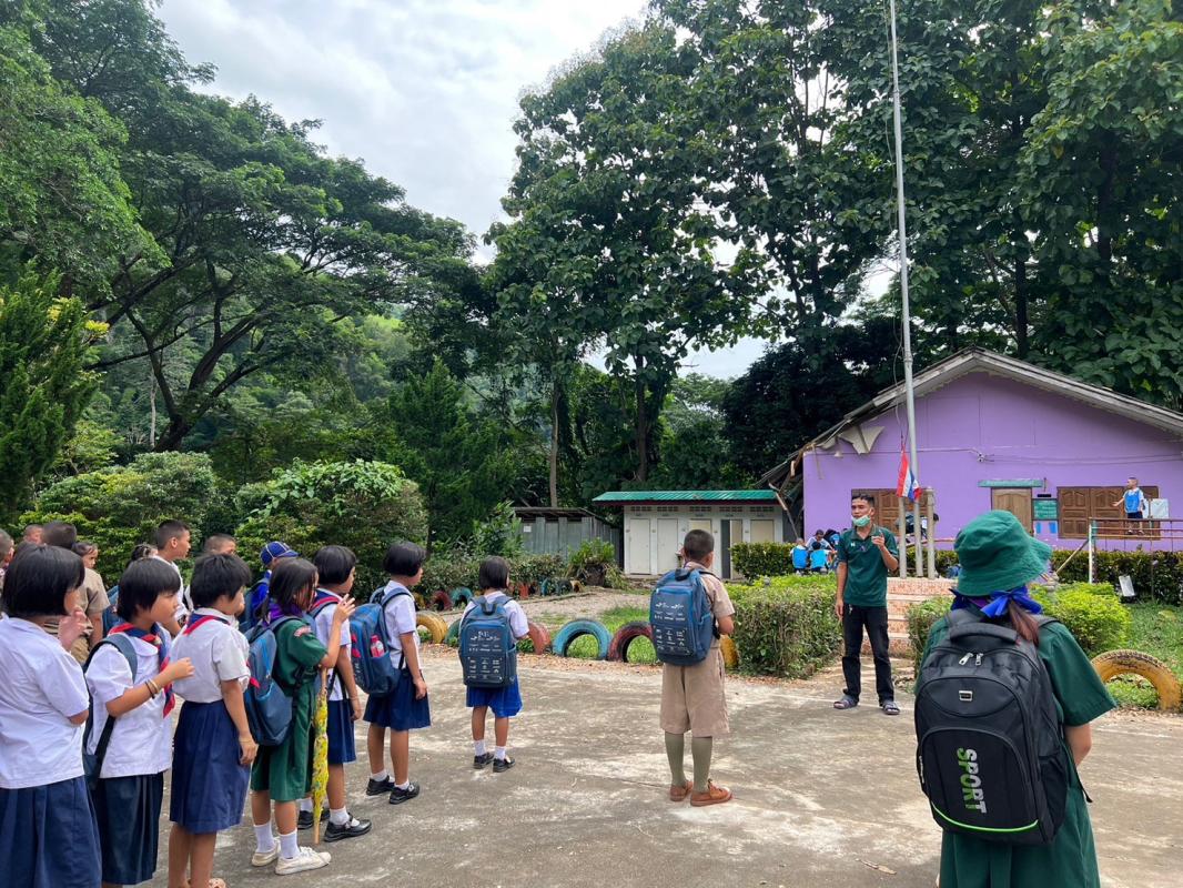 16-18866 จนท.รพ.สต.บ้านสันป่าไร่ ให้ความรู้เกี่ยวกับโรคหนอนพยาธิและตรวจอุจจาระเพื่อค้นหาไข่พยาธิในพื้นที่โครงการพระราชดำริโรงเรียนจาตุรจินดา จำนวน 112 คนพบไข่พยาธิไส้เดือน 2 คน แส้ม้า 4 คนและโรงเรียนบ้านสี่หลัง จำนวน 31 คน พบไข่พยาธิไส้เดือน 1 คน