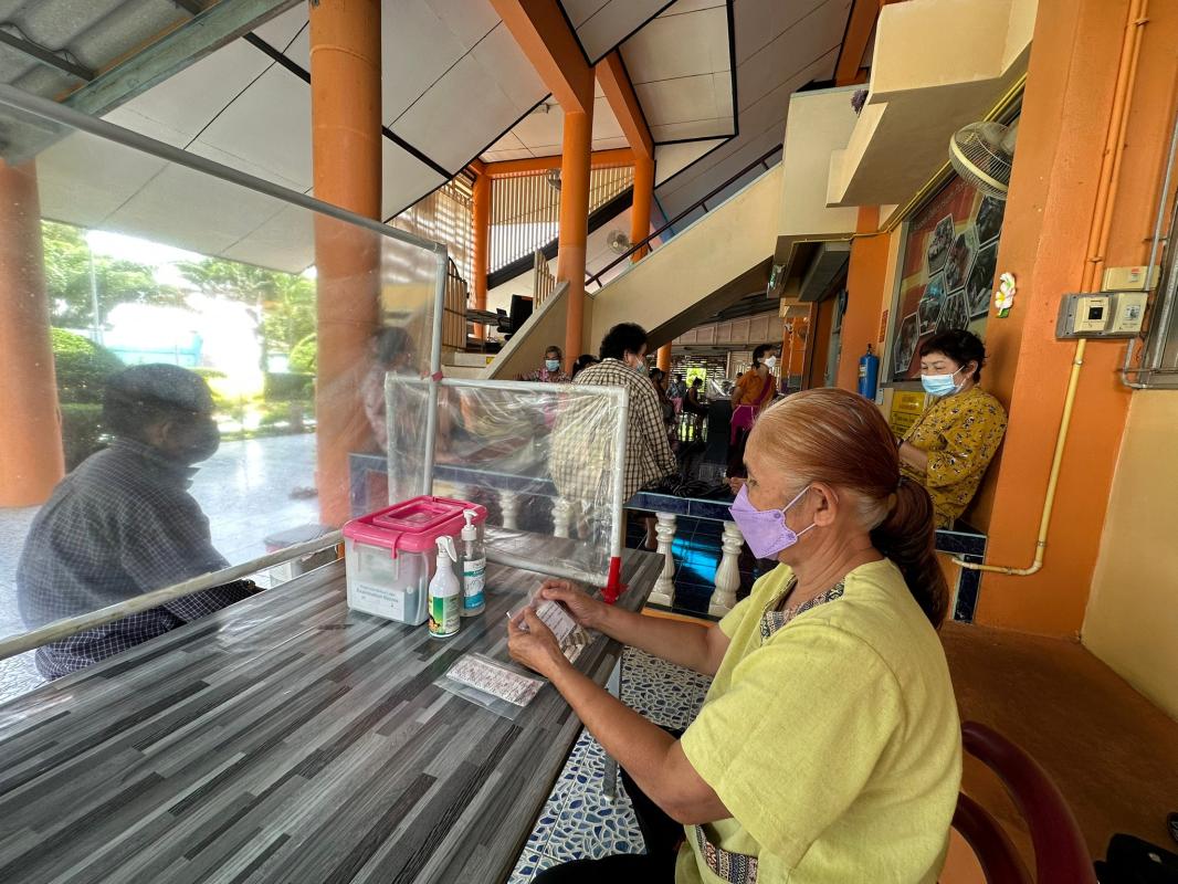 29/8/66 ช่วงบ่าย รพ.สต.บ้านสันป่าไร่ ให้บริการจ่ายยา pt NCD กลุ่ม 2 (HT) จำนวน 50 ราย