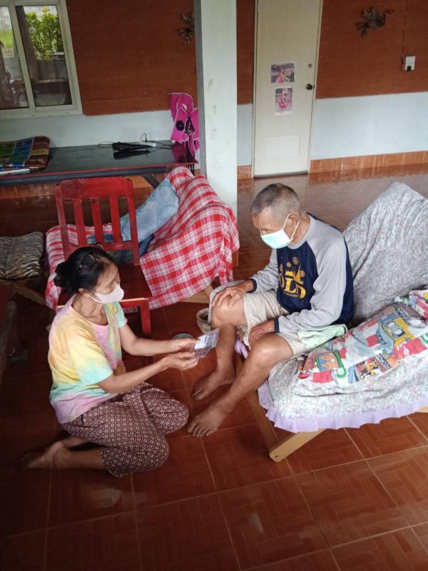 16-17 กันยายน 66 เครือข่ายจิตอาสาดูแลผู้ป่วยโรคไม่ติดต่อเยี่ยมบ้านผู้ป่วยความดันโลหิตสูงและเบาหวานเพื่อติดตามการกินยา ให้คำแนะนำการปฏิบัติตัว ให้ความรู้และให้กำลังใจผู้ป่วย