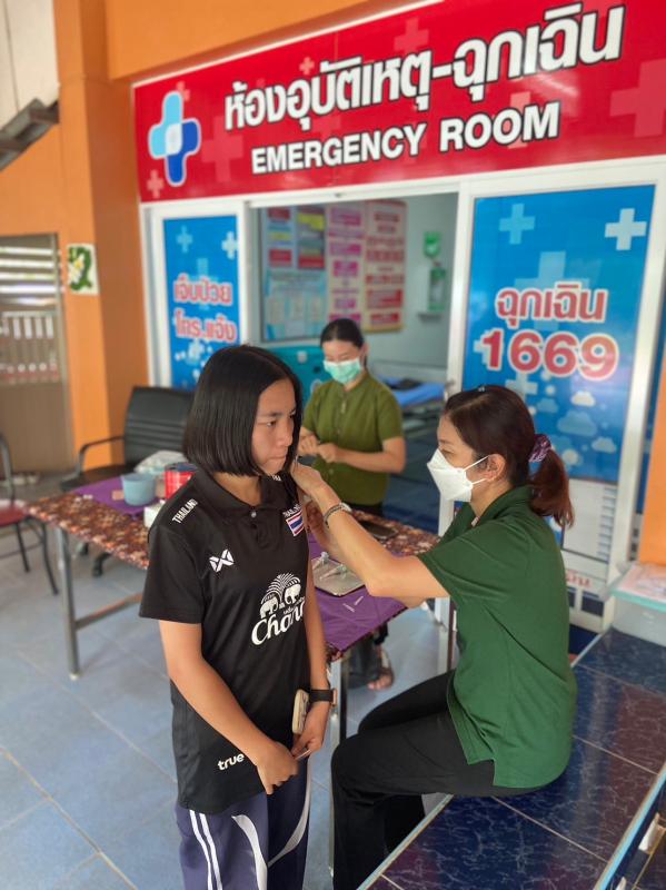 11/10/66 รพ.สต.บ้านสันป่าไร่ ฉีดวัคซีนป้องกันโรคมะเร็งปากมดลูก(HPV) เข็ม 1 กลุ่มประชาชนทั่วไป ให้แก่สตรีอายุ 15-45 ปี จำนวน 250 คน