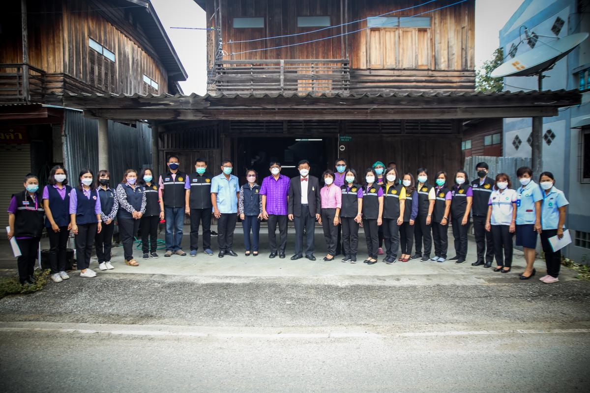 นายก อบจ.ตาก นำวัคซีน Moderna (รอบแรก) ลงพื้นที่ฉีดให้กับประชาชนกลุ่มเปราะบาง ในพื้นที่อำเภอบ้านตาก จังหวัดตาก