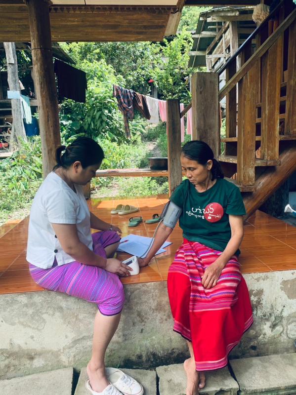 14-31 ตค. 66 รพ.สต.บ้านสันป่าไร่ร่วมกับอาสาสมัครสาธารณสุข ม.2,3,5 และเครือข่ายจิตอาสาดูแลผู้ป่วยโรคไม่ติดต่อ คัดกรองโรคความดันโลหิตสูงและโรคเบาหวาน ในประชาชนอายุ 35 ปีขึ้นไป จำนวน 1,077 คน