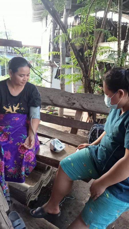 14-31 ตค. 66 รพ.สต.บ้านสันป่าไร่ร่วมกับอาสาสมัครสาธารณสุข ม.2,3,5 และเครือข่ายจิตอาสาดูแลผู้ป่วยโรคไม่ติดต่อ คัดกรองโรคความดันโลหิตสูงและโรคเบาหวาน ในประชาชนอายุ 35 ปีขึ้นไป จำนวน 1,077 คน