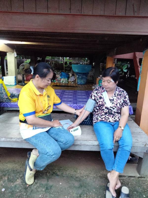 14-31 ตค. 66 รพ.สต.บ้านสันป่าไร่ร่วมกับอาสาสมัครสาธารณสุข ม.2,3,5 และเครือข่ายจิตอาสาดูแลผู้ป่วยโรคไม่ติดต่อ คัดกรองโรคความดันโลหิตสูงและโรคเบาหวาน ในประชาชนอายุ 35 ปีขึ้นไป จำนวน 1,077 คน