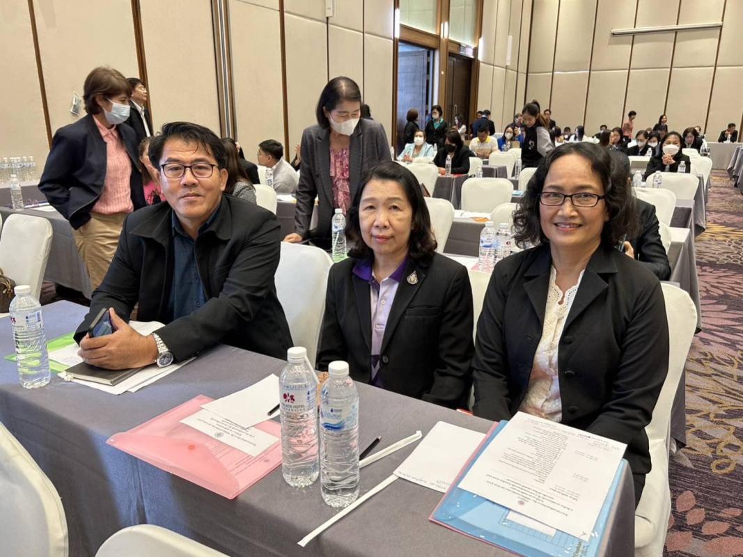 นายกองค์การบริหารส่วนจังหวัดตาก เข้าร่วมพิธีเปิดโครงการอบรมสัมมนาวิชาการ เรื่อง "หนึ่งปีกับการถ่ายโอน สอน.และรพ.สต.สู่ อบจ."