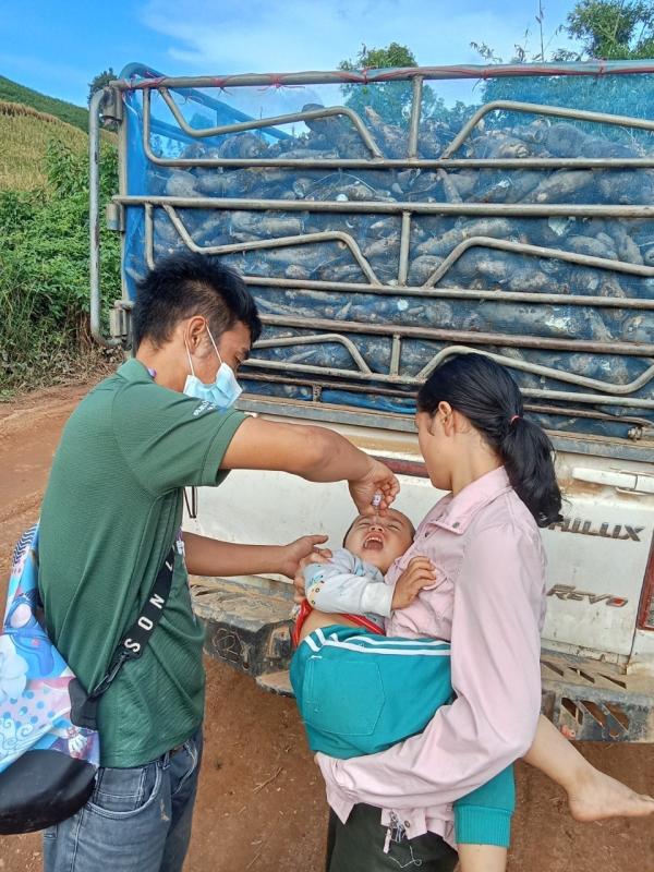 15 พ.ย.66 รพ.สต.บ้านสันป่าไร่ รณรงค์หยอดวัคซีนป้องกันโรคโปลิโอ รอบแรก แก่เด็กไทยอายุ 0-5 ปี และเด็กต่างชาติอายุ 0-15 ปี จำนวน 379 ราย และนัดหมายรณรงค์ รอบสอง(วันที่ 19 ธ.ค.66)