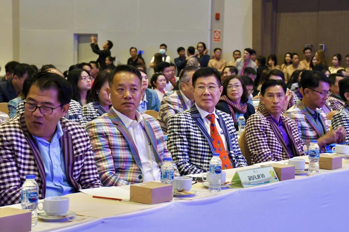 นายกองค์การบริหารส่วนจังหวัดตาก เข้าร่วมโครงการอบรมสัมมนาทางวิชาการ “ทิศทางองค์กรปกครองส่วนท้องถิ่นไทยในอนาคต” ณ ศูนย์ประชุมและแสดงสินค้านานาชาติขอนแก่น (KICE) จังหวัดขอนแก่น