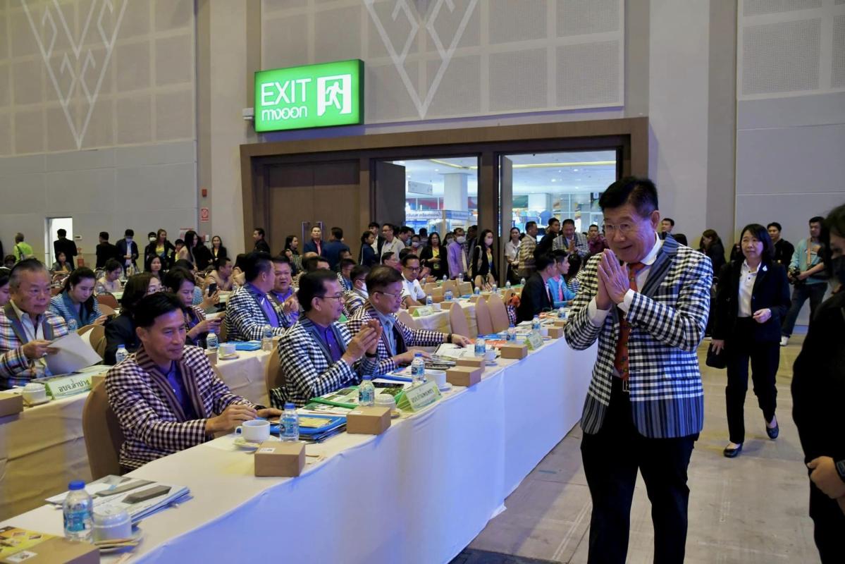 นายกองค์การบริหารส่วนจังหวัดตาก เข้าร่วมโครงการอบรมสัมมนาทางวิชาการ “ทิศทางองค์กรปกครองส่วนท้องถิ่นไทยในอนาคต” ณ ศูนย์ประชุมและแสดงสินค้านานาชาติขอนแก่น (KICE) จังหวัดขอนแก่น