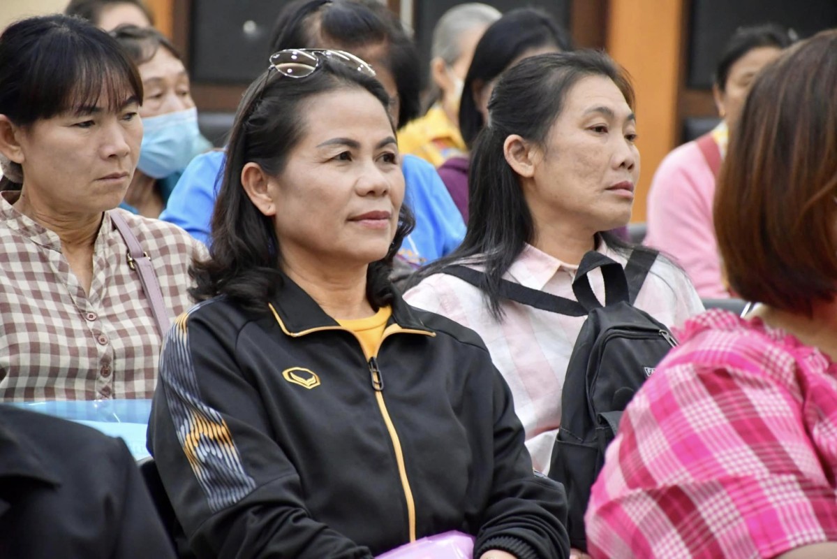 นางแสงทอง อรุณ ผู้ทรงคุณวุฒิองค์การบริหารส่วนจังหวัดตาก เป็นประธานเปิดโครงการส่งเสริมการพัฒนาคุณภาพชีวิตผู้สูงอายุ ประจำปีงบประมาณ 2567 รุ่นที่ 1