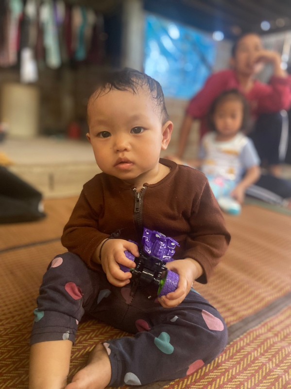 1/11/67 รพ.สต.บ้านสันป่าไร่ ออกหน่วยฉีดวัคซีนเด็กอายุ 2 เดือน ถึง 4 ปี เขต สสช.ห้วยกระทิง ที่ หมู่ 6 บ้านห้วยกระทิง จำนวน 14 ราย และ เจาะเลือดตรวจ Hct , จ่ายยา para syr , ferrous syr , แจกของเล่นให้เด็ก ๆ ทุกคน