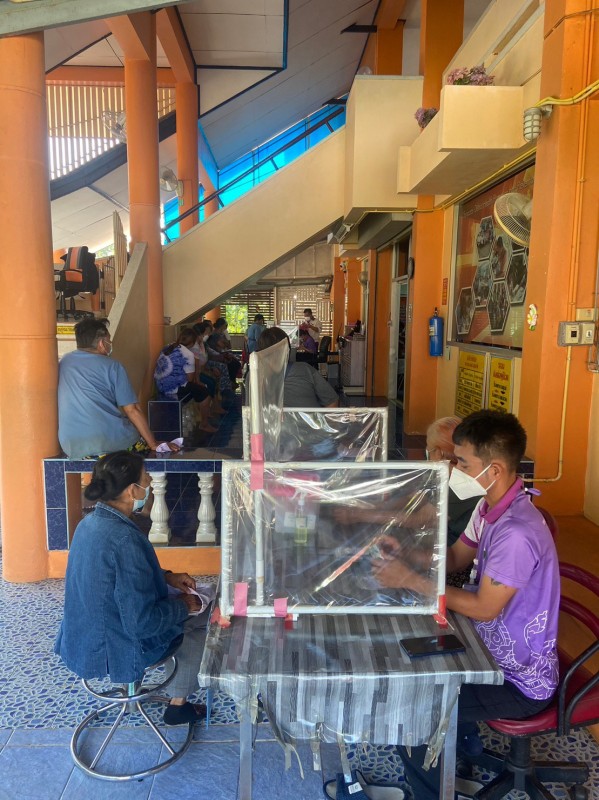 23/1/67 รพ.สต.บ้านสันป่าไร่ ร่วมกับ รพ.แม่ระมาด ให้บริการจ่ายยาผู้ป่วยโรคเบาหวานที่รับยาที่ รพ.สต.จำนวน 21 ราย ตรวจและแจ้งผลการตรวจเลือดโดยแพทย์,ทบทวนความเข้าใจการทานยาและนับจำนวนยาก่อนผู้ป่วยกลับบ้าน