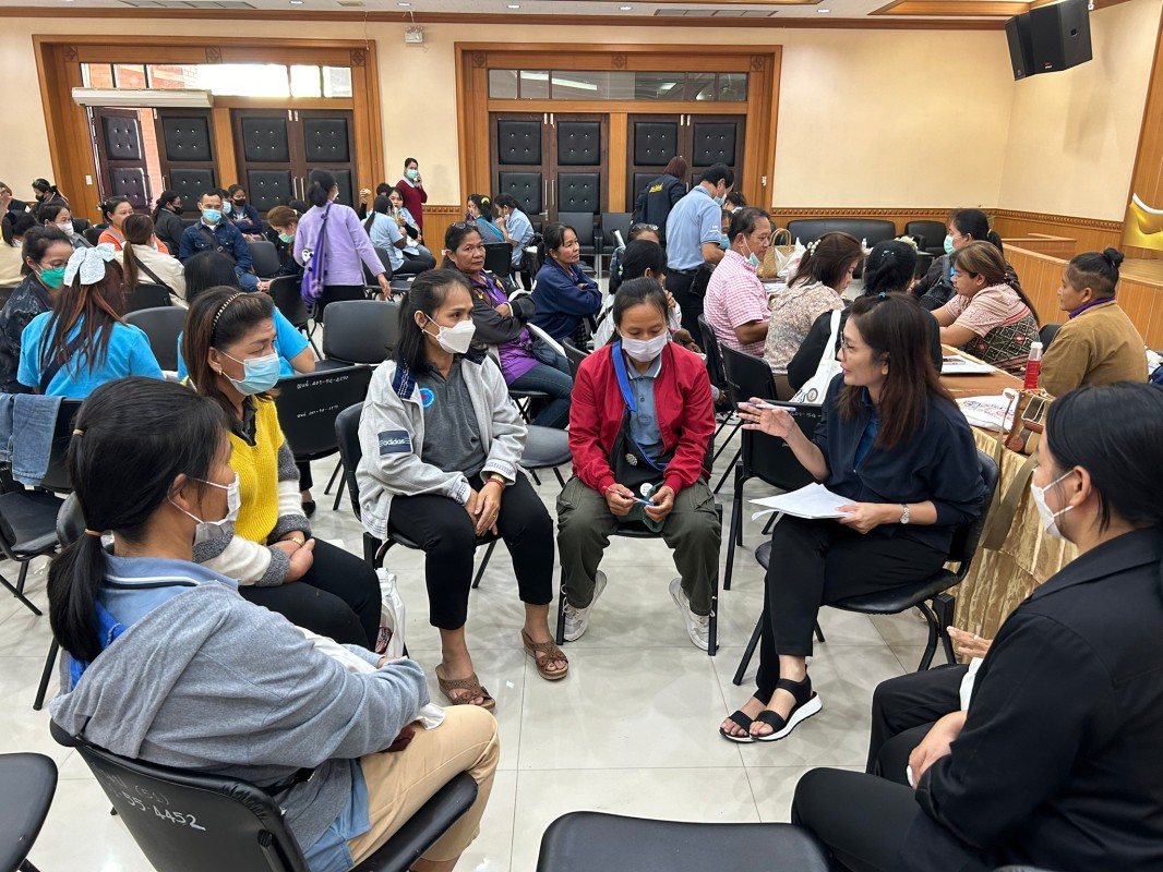 2/2/67 จนท.รพ.สต.บ้านสันป่าไร่ และ อสม.เข้าร่วมอบรม“มหัศจรรย์ 1,000 วันแรกแห่งชีวิต สร้างคน สร้างชีวิต สร้างชาติ” ที่ อบจ.ตาก