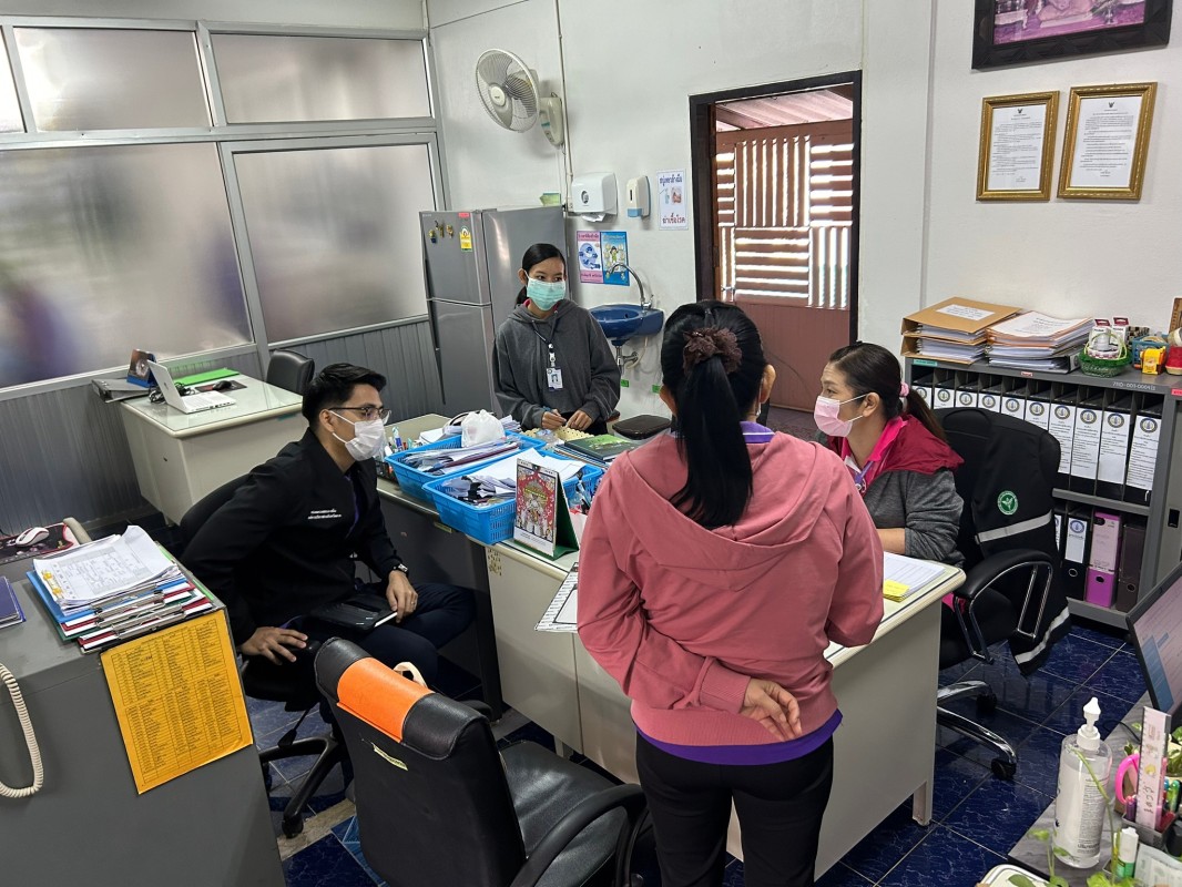 6 ก.พ.2567 หน่วยตรวจสอบภายใน อบจ.ตาก มาให้คำแนะนำและชี้แจงรายละเอียดการจัดทำเอกสารการใช้รถและการเบิกพัสดุ ที่ รพ.สต.บ้านสันป่าไร่