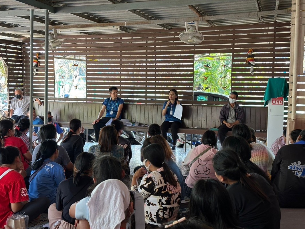 9 ก.พ.2567 ช่วงบ่าย รพ.สต.บ้านสันป่าไร่ ประชุมประจำเดือน อสม.เรื่องการคัดกรองต่าง ๆ  , แจ้งโครงการขวัญปีใหม่ 2567 ของกระทรวงสาธารณสุข “พาหมอไปหาประชาชน”ประกอบด้วย การคัดกรองมะเร็ง ลดการเสียชีวิต(ตับและท่อน้ำดี , เต้านม , มะเร็งปากมดลูก , ลำไส้ใหญ่ ลำไส้ตร