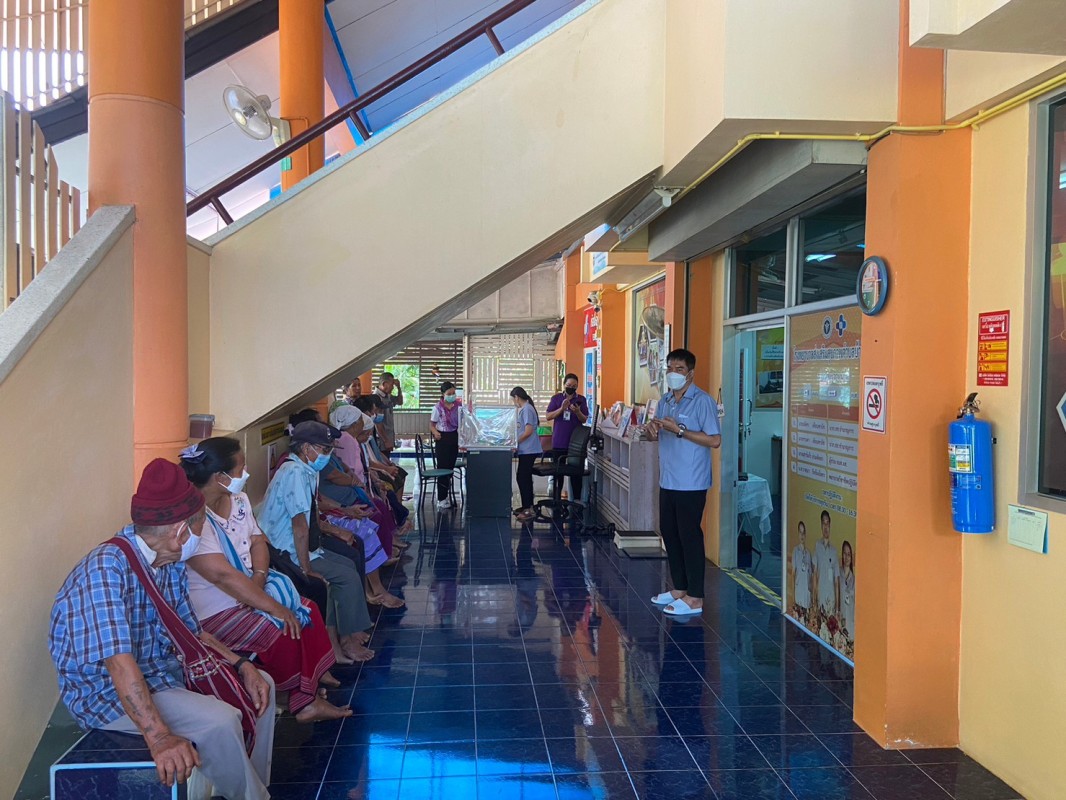 26 มี.ค.67 รพ.สต.บ้านสันป่าไร่ จ่ายยาผู้ป่วยโรคความดันโลหิตสูง กลุ่มที่ 3 จำนวน 47 ราย และมีกิจกรรมแลกเปลี่ยนเรียนรู้ , ตรวจนับจำนวนยา และ ทบทวนความเข้าใจการทานยาก่อนผู้ป่วยกลับบ้าน