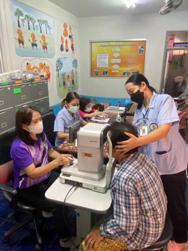 2 เม.ย.67 รพ.สต.บ้านสันป่าไร่ ร่วมกับทีม รพ.แม่ระมาด ตรวจตาผู้สูงอายุ จำนวน 105 ราย