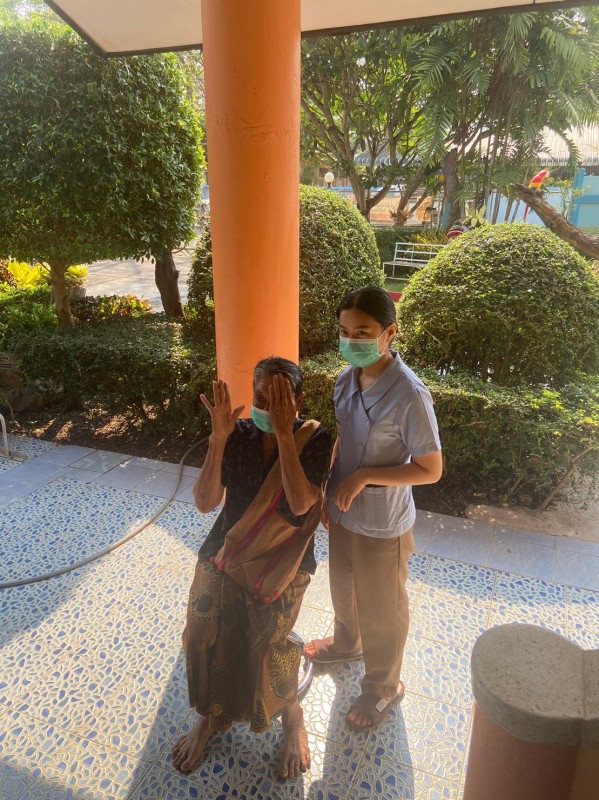 2 เม.ย.67 รพ.สต.บ้านสันป่าไร่ ร่วมกับทีม รพ.แม่ระมาด ตรวจตาผู้สูงอายุ จำนวน 105 ราย