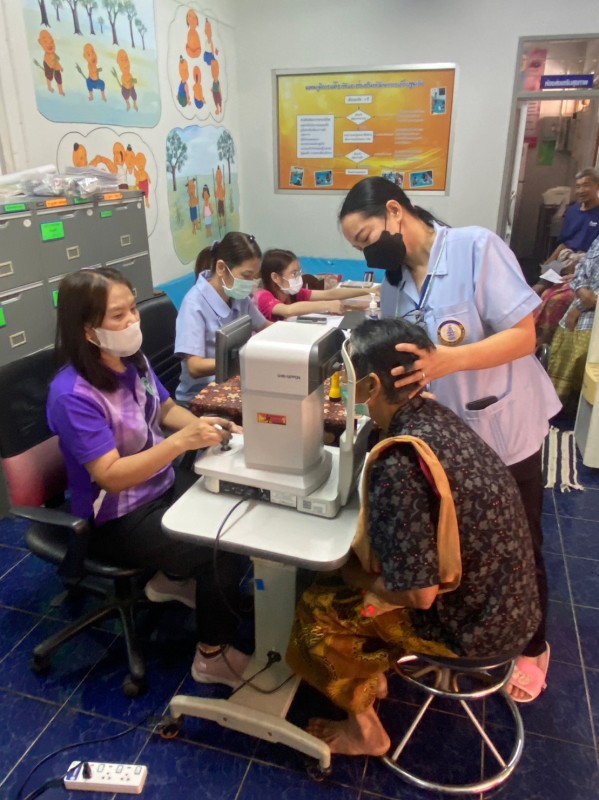 2 เม.ย.67 รพ.สต.บ้านสันป่าไร่ ร่วมกับทีม รพ.แม่ระมาด ตรวจตาผู้สูงอายุ จำนวน 105 ราย