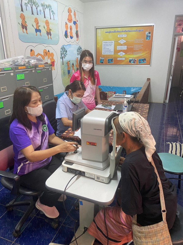 2 เม.ย.67 รพ.สต.บ้านสันป่าไร่ ร่วมกับทีม รพ.แม่ระมาด ตรวจตาผู้สูงอายุ จำนวน 105 ราย