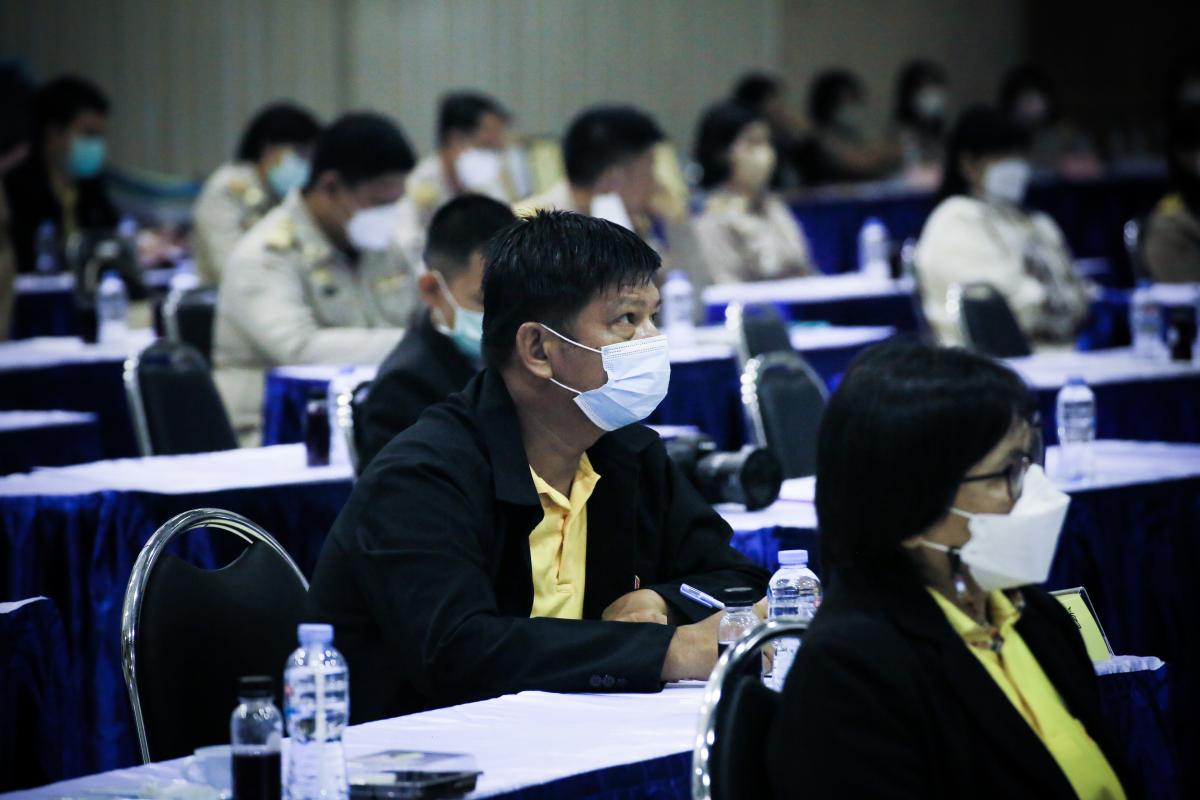 นายก อบจ.ตาก นำทีมเข้ารับการตรวจประเมินความพร้อม เพื่อรับถ่ายโอน รพ.สต. คว้า 100 คะแนนเต็ม