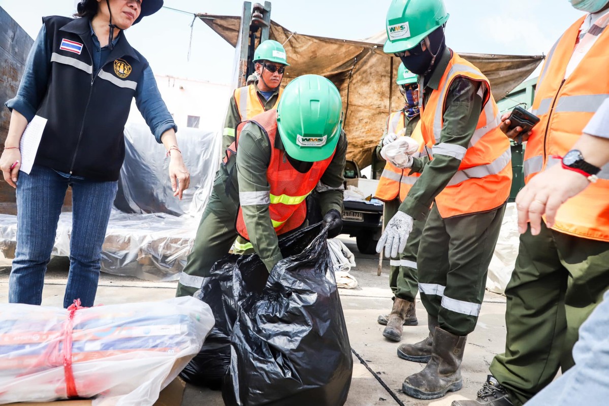 รองนายกองค์การบริหารส่วนจังหวัดตาก เป็นประธานเปิดโครงการบริหารจัดการขยะมูลฝอยรวมและของเสียอันตรายชุมชน ประจำปีงบประมาณ พ.ศ.2567