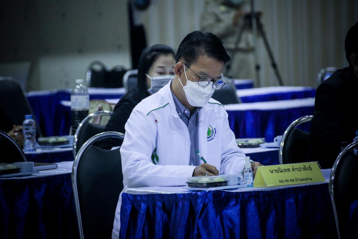 นายก อบจ.ตาก นำทีมเข้ารับการตรวจประเมินความพร้อม เพื่อรับถ่ายโอน รพ.สต. คว้า 100 คะแนนเต็ม