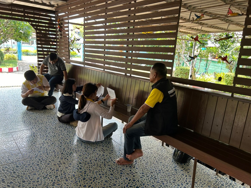 16 พ.ค.67 จนท.สนง.ธนารักษ์พื้นที่ตาก ลงพื้นที่ตรวจสอบอาคาร/สิ่งปลูกสร้างและสภาพที่ราชพัสดุ รพ.สต.บ้านสันป่าไร่