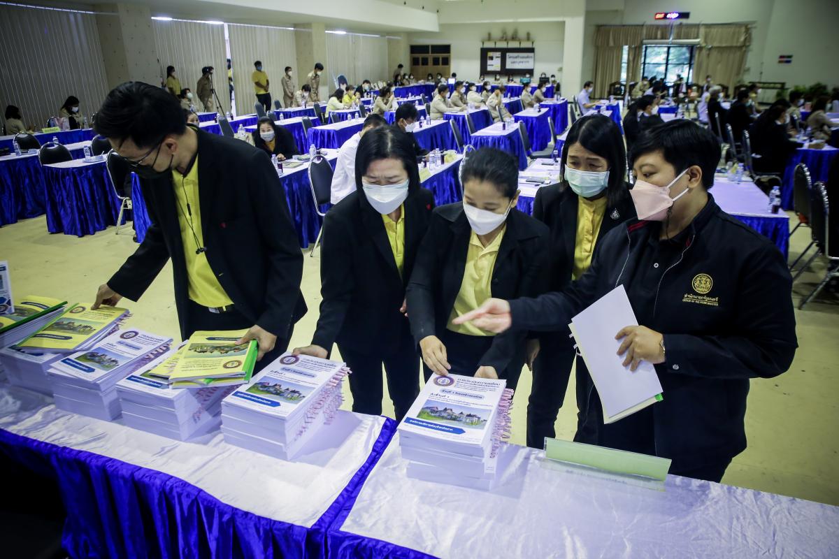 นายก อบจ.ตาก นำทีมเข้ารับการตรวจประเมินความพร้อม เพื่อรับถ่ายโอน รพ.สต. คว้า 100 คะแนนเต็ม