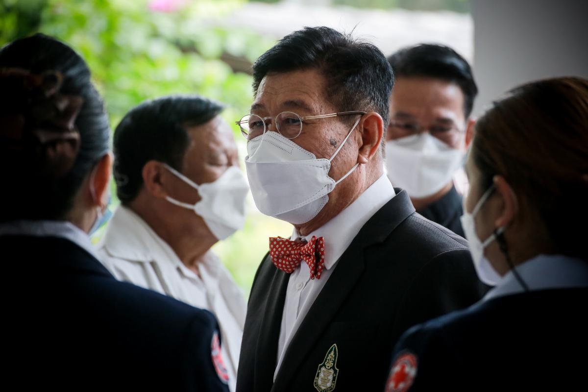 นายก อบจ.ตาก นำวัคซีน Moderna (รอบแรก) ลงพื้นที่ฉีดให้กับประชาชนกลุ่มเปราะบาง ในพื้นที่อำเภอสามเงา จังหวัดตาก