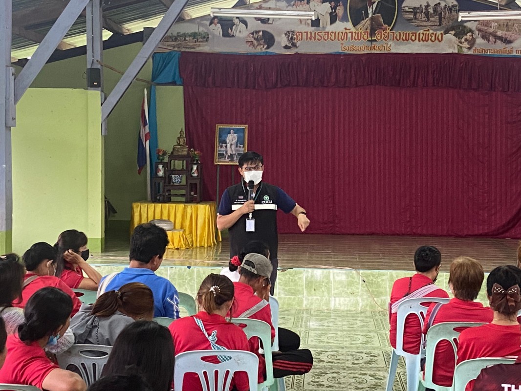 20 มิ.ย. 67 รพ.สต.บ้านสันป่าไร่ จัดกิจกรรมแลกเปลี่ยนเรียนรู้โครงการชุมชนปลอดลูกน้ำยุงลาย ณ รร.บ้านสันป่าไร่ โดยมีจนท.จากรพ.แม่ระมาด,รพ.สต.บ้านทุ่งมะขามป้อมและรพ.สต.บ้านวังผา ร่วมแลกเปลี่ยนเรียนรู้แนวทางการดำเนินงานป้องกันและควบคุมโรคไข้เลือดออก ทั้งนี้ได้