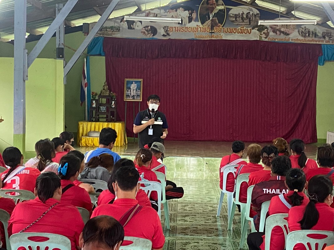 20 มิ.ย. 67 รพ.สต.บ้านสันป่าไร่ จัดกิจกรรมแลกเปลี่ยนเรียนรู้โครงการชุมชนปลอดลูกน้ำยุงลาย ณ รร.บ้านสันป่าไร่ โดยมีจนท.จากรพ.แม่ระมาด,รพ.สต.บ้านทุ่งมะขามป้อมและรพ.สต.บ้านวังผา ร่วมแลกเปลี่ยนเรียนรู้แนวทางการดำเนินงานป้องกันและควบคุมโรคไข้เลือดออก ทั้งนี้ได้