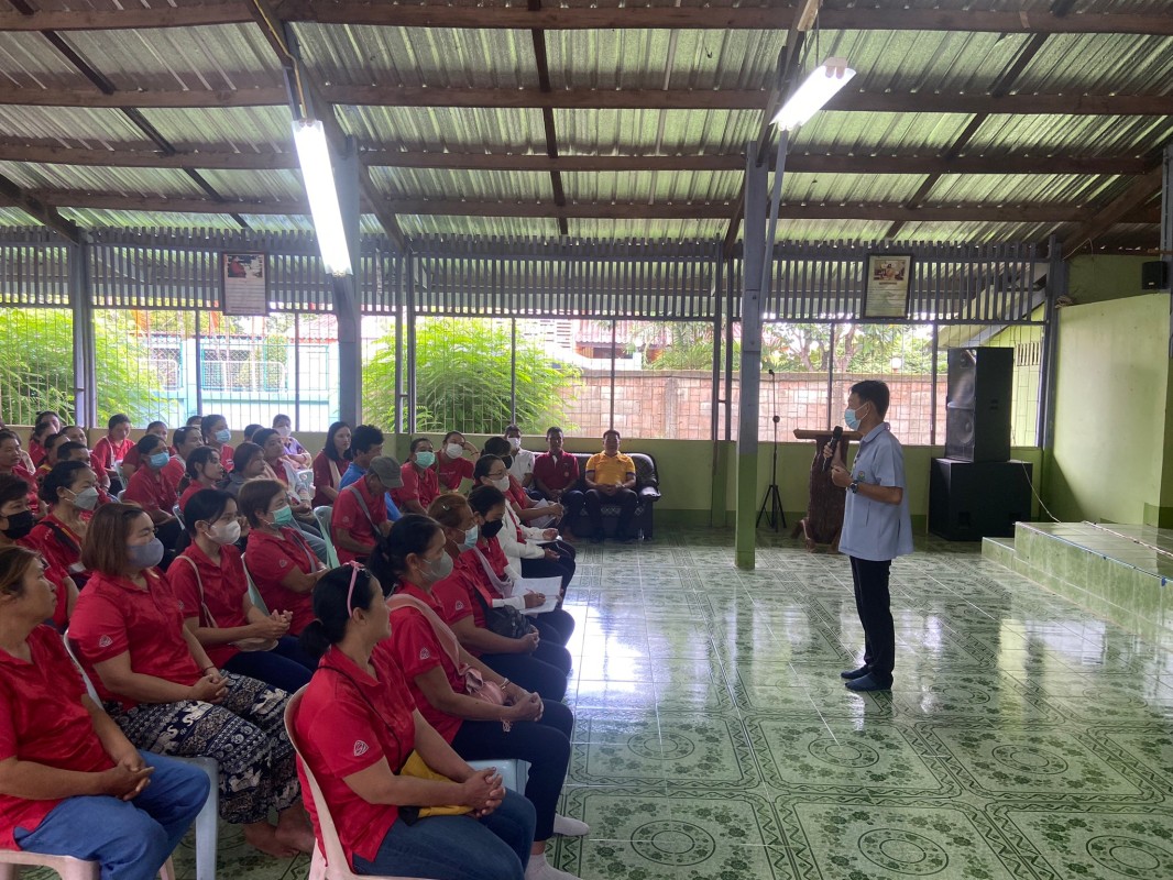 20 มิ.ย. 67 รพ.สต.บ้านสันป่าไร่ จัดกิจกรรมแลกเปลี่ยนเรียนรู้โครงการชุมชนปลอดลูกน้ำยุงลาย ณ รร.บ้านสันป่าไร่ โดยมีจนท.จากรพ.แม่ระมาด,รพ.สต.บ้านทุ่งมะขามป้อมและรพ.สต.บ้านวังผา ร่วมแลกเปลี่ยนเรียนรู้แนวทางการดำเนินงานป้องกันและควบคุมโรคไข้เลือดออก ทั้งนี้ได้