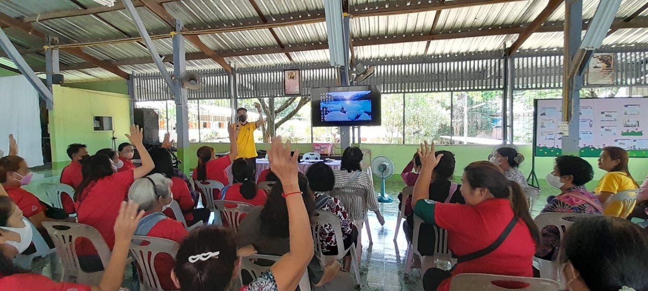 27 มิ.ย.67 รพ.สต.บ้านสันป่าไร่จัดอบรมโครงการชุมชนปลอดสเตียรอยด์ โดยมีผู้เข้าร่วมอบรม จำนวน 100 คน ประกอบด้วยแกนนำชุมชน เครือข่ายคุ้มครองผู้บริโภค เจ้าของร้านขายของชำและประชาชนทั่วไป ณ โรงเรียนบ้านสันป่าไร่ โดยได้รับการสนับสนุนวิทยากรจาก รพ.แม่ระมาดและงบปร