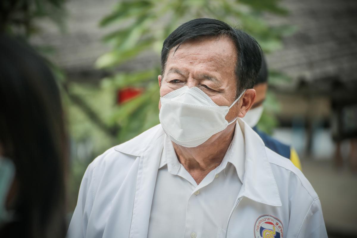 นายก อบจ.ตาก นำวัคซีน Moderna (รอบแรก) ลงพื้นที่ฉีดให้กับประชาชนกลุ่มเปราะบาง ในพื้นที่อำเภอสามเงา จังหวัดตาก