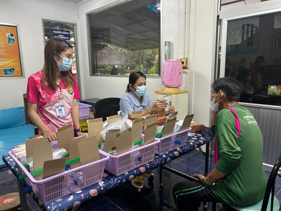 30 ก.ค.67 รพ.สต.บ้านสันป่าไร่ จ่ายยาผู้ป่วยโรคเบาหวาน จำนวน 21 ราย