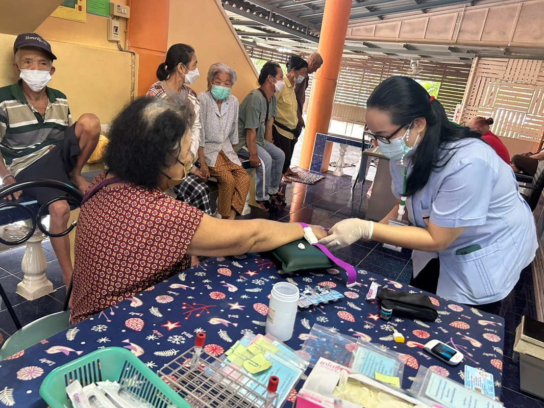 20 ส.ค.67 รพ.สต.บ้านสันป่าไร่ ให้บริการเจาะเลือด,วัดความดันโลหิต ผู้ป่วยโรคความดันโลหิตสูง (กลุ่ม 3) จำนวน 52 ราย