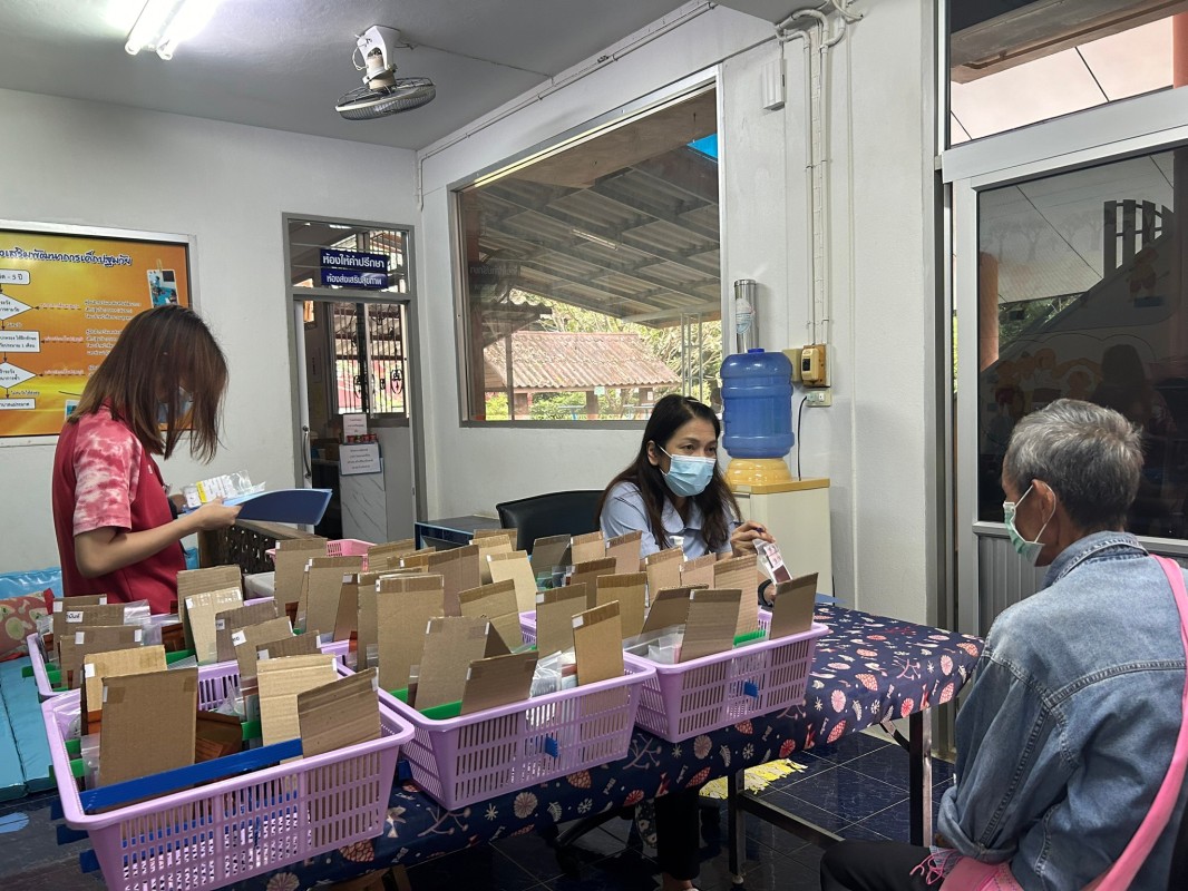 27 ส.ค.67 รพ.สต.บ้านสันป่าไร่ จ่ายยาผู้ป่วยโรคความดันโลหิตสูง กลุ่ม 3 จำนวน 52 ราย