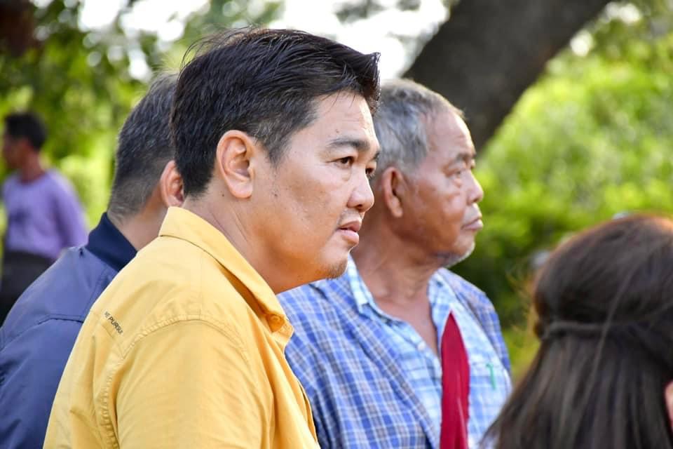 รองนายกองค์การบริหารส่วนจังหวัดตาก ลงพื้นที่ตรวจการปฏิบัติงานของเครื่องจักรกลในพื้นที่ตำบลพะวอ อำเภอแม่สอด จังหวัดตาก