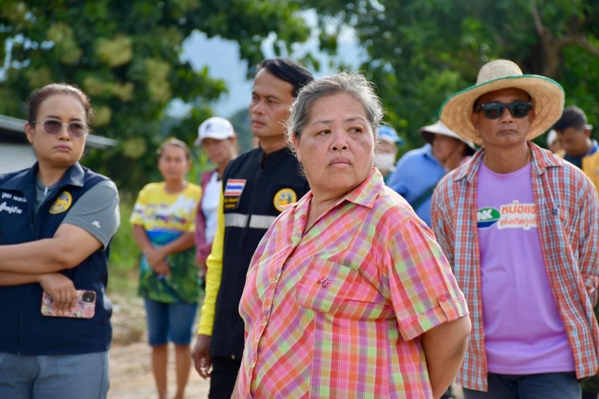 รองนายกองค์การบริหารส่วนจังหวัดตาก ลงพื้นที่ตรวจสอบบริเวณตลิ่งริมแม่น้ำวัง หมู่ที่ 1 บ้านวังโพ ตำบลวังจันทร์ อำเภอสามเงา จังหวัดตาก