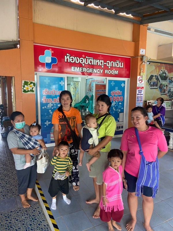 11 ก.ย.67 รพ.สต.บ้านสันป่าไร่ ให้บริการฉีดวัคซีนเด็ก อายุ 2 เดือน ถึง 4 ปี จำนวน 37 ราย และตรวจสุขภาพช่องปาก,ให้ความรู้ผู้ปกครองเรื่องการดูแลสุขภาพช่องปาก,เจาะเลือดตรวจ hct ,จ่ายยา para syr และ ferruos syr และยืนยันตัวตน(Authen)