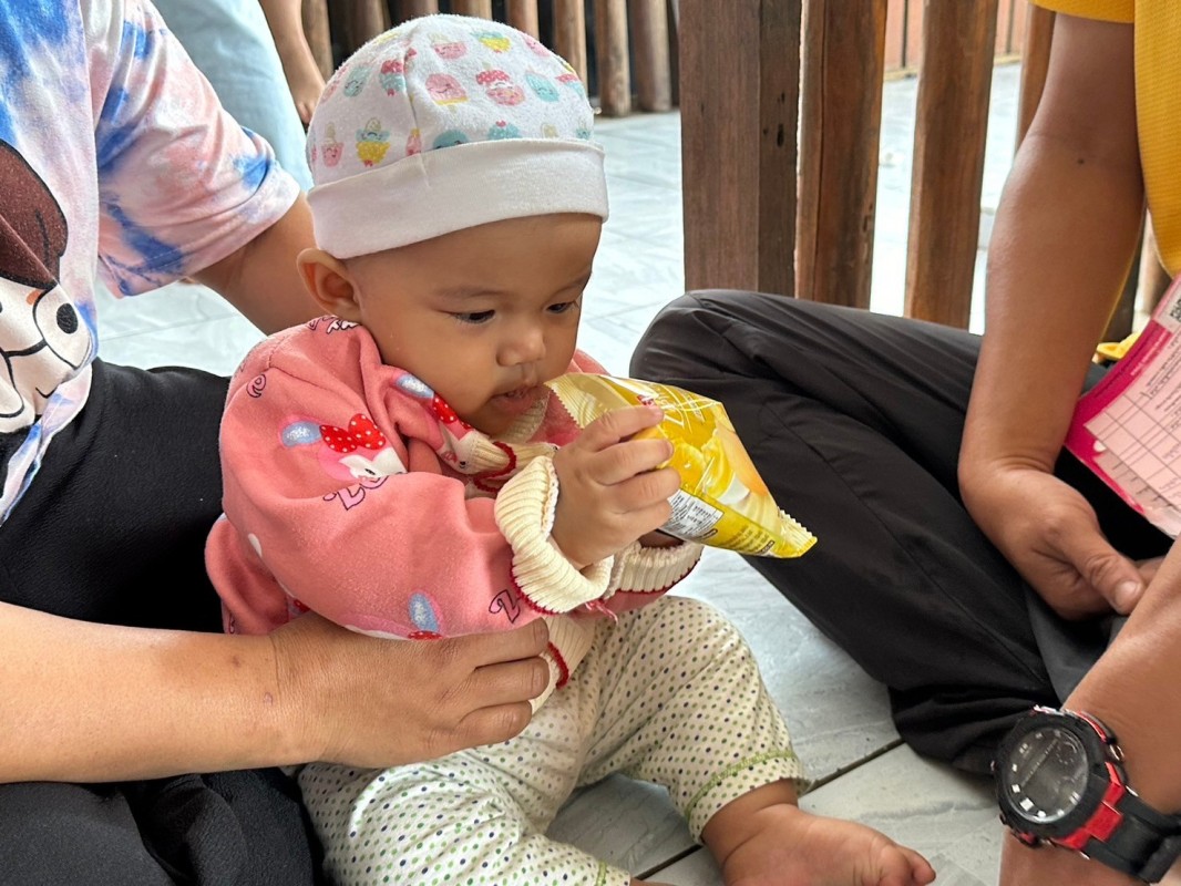 12 ก.ย.67 รพ.สต.บ้านสันป่าไร่ ออกหน่วยฉีดวัคซีนเด็กอายุ 2 เดือน ถึง 4 ปี จำนวน 11 ราย มีบริการเจาะเลือดตรวจ hct , จ่ายยา para syr , ferrous syr และ ยืนยันตัวตน(Authen)