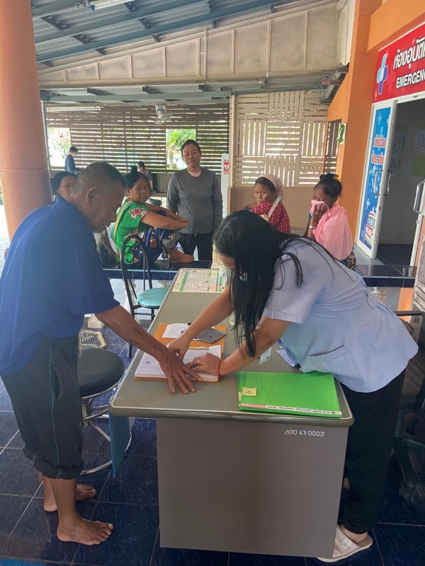 24 ก.ย.67 รพ.สต.บ้านสันป่าไร่ จ่ายยาผู้ป่วยโรคความดันโลหิตสูง กลุ่ม 3 จำนวน 48 ราย พร้อมทบทวนความเข้าใจเรื่องการทานยาและนับจำนวนยา ก่อนผู้ป่วยกลับบ้าน